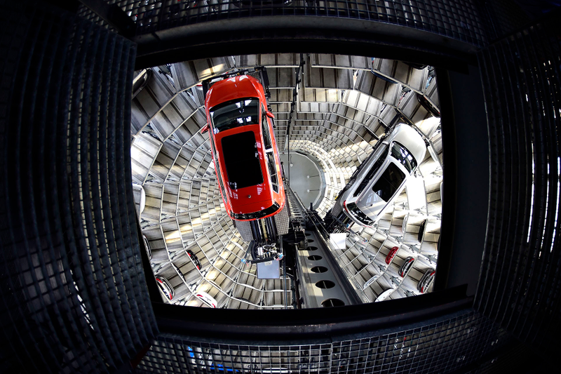 Illustration for article titled VW's 200-Foot Tower Of Cars Must Be Seen To Be Believed